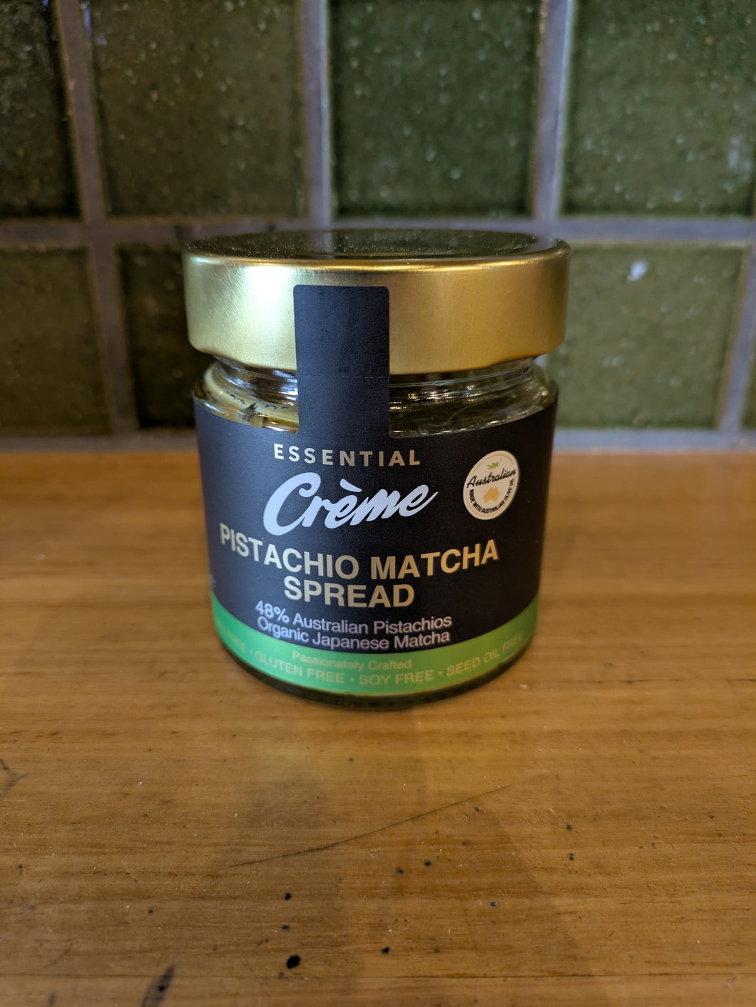 Essential Creme Pistachio Matcha Spread 225g