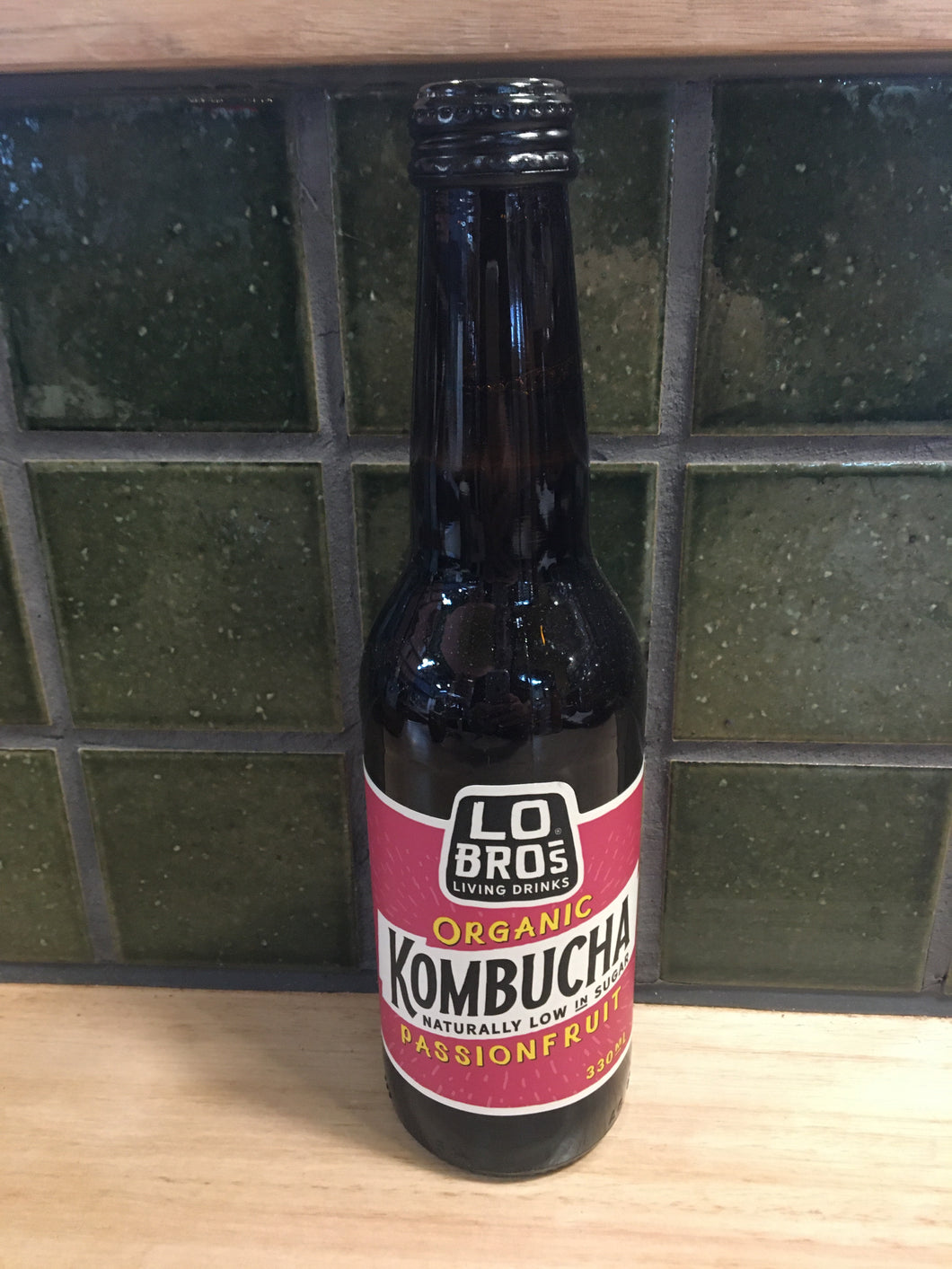 Lo Bros Kombucha Passionfruit 330mL