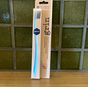 Grin Toothbrush Medium Mint