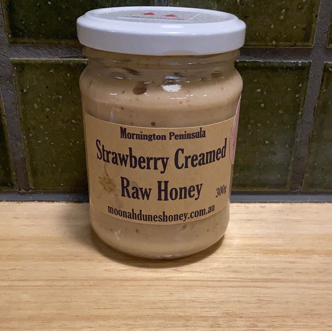 Moonah Dunes Raw Honey Strawberry Infused 300g