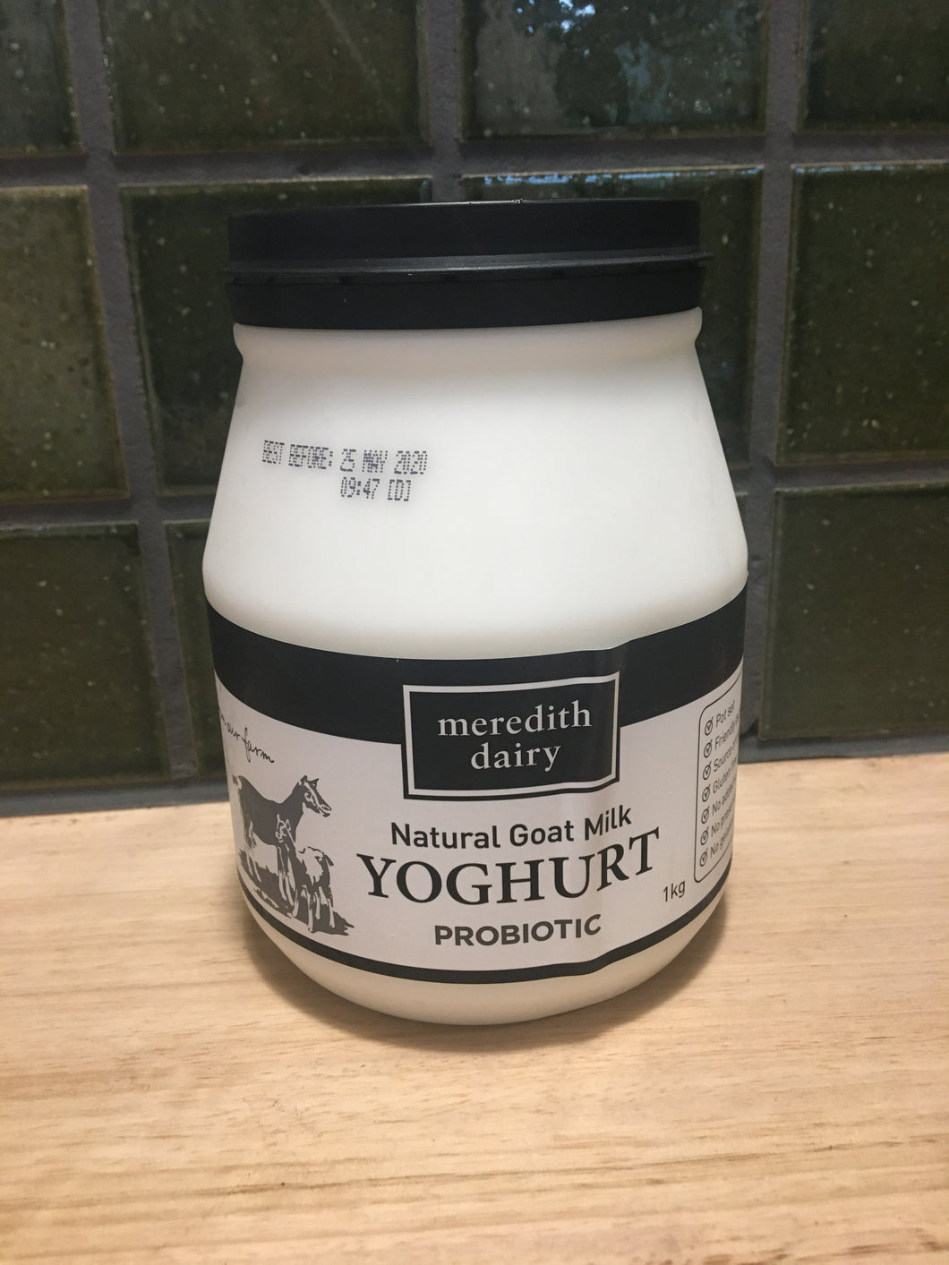 Meredith Dairy Goat Yoghurt Black Probiotic 1kg